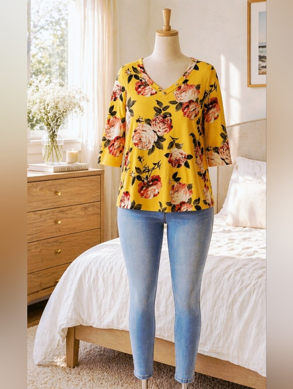 Star Vixen Yellow Floral V-Neck 3/4 Sleeve Top